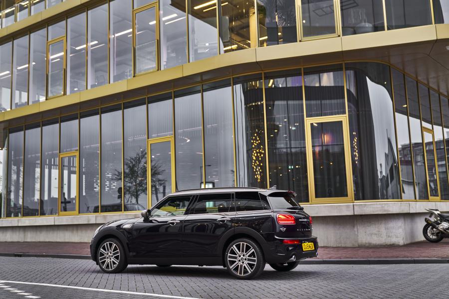 Mini Cooper S Clubman (F54) 2019 года  (WW) (фото 111 из 150)